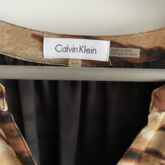 Calvin Klein 2-Toned Zebra Print Top - Picture 5 of 6
